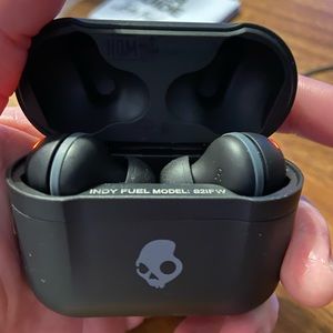 Skullcandy Indy Fuel earbuds